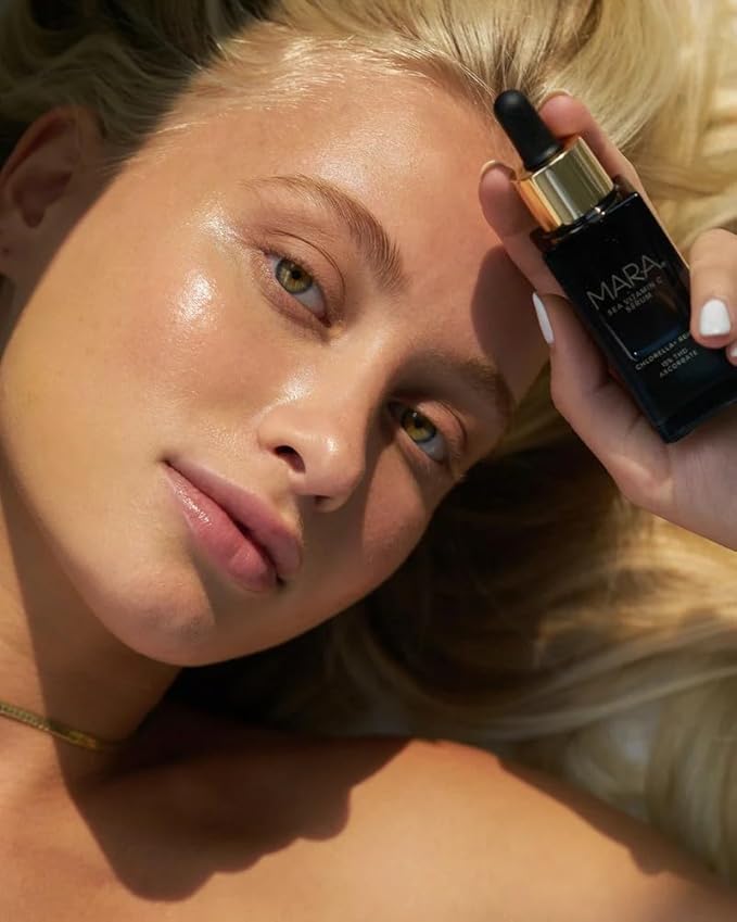 MARA - Natural Chlorella + Reishi Sea Vitamin C Serum | Plant-Based Skin Care | Skin Firming With Moringa + Squalane (0.5 oz | 15 ml)