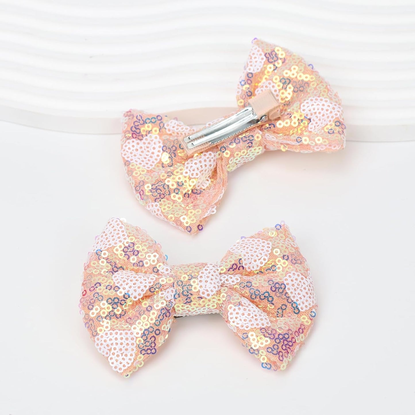 Sparkling 4 Inch Glitter Heart Hair Bows Clips Sequin Bow Alligator Clips Hair Accessories for Girls, Teens, Toddlers(Pink)