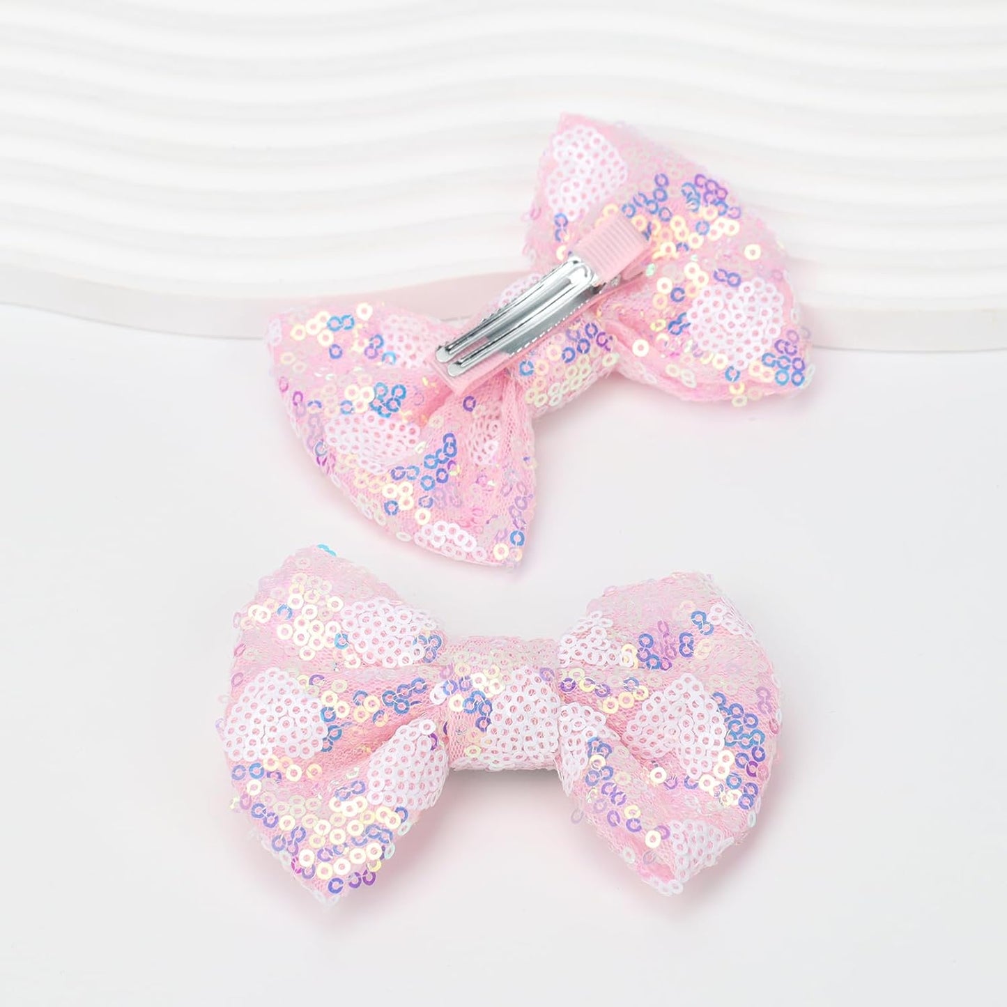 Sparkling 4 Inch Glitter Heart Hair Bows Clips Sequin Bow Alligator Clips Hair Accessories for Girls, Teens, Toddlers(Light Pink)