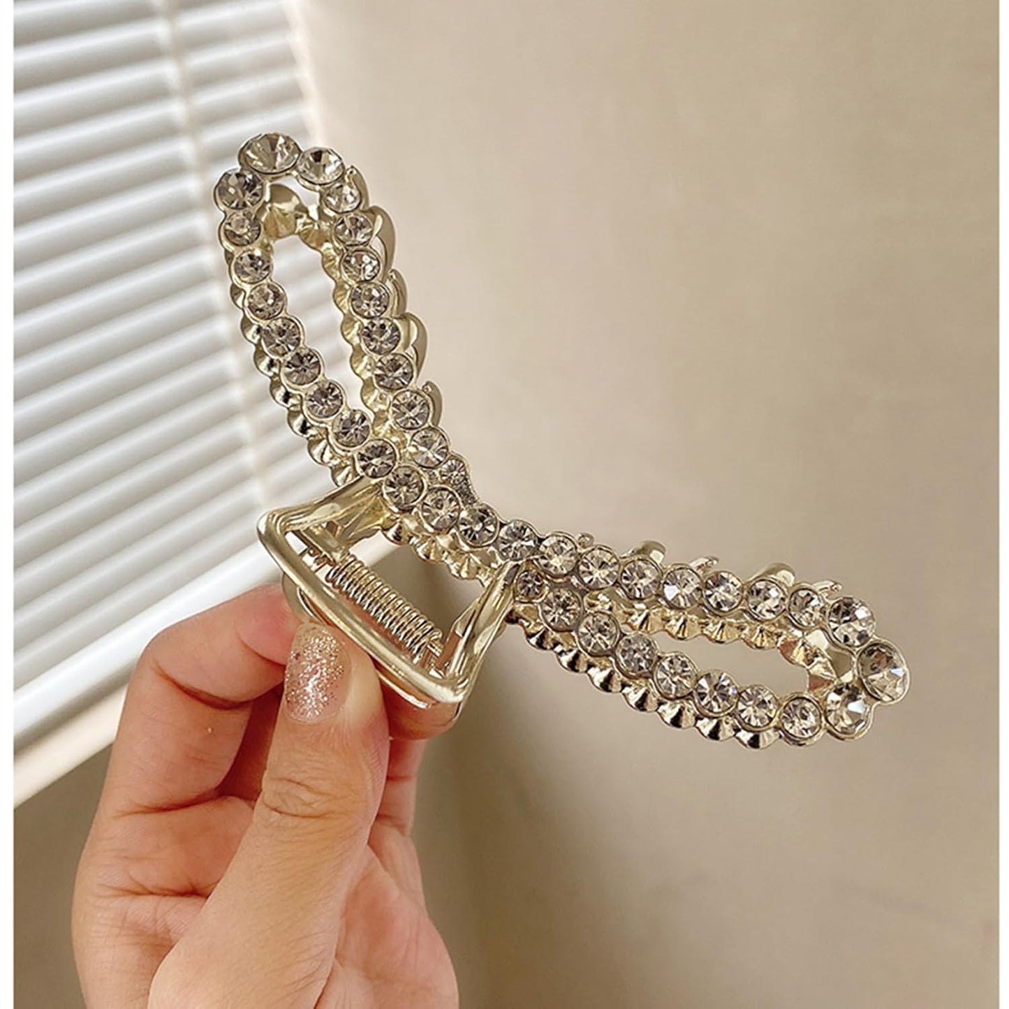 Metal Hair Clips Imitation Pearl Rhinestone Non Slip Hair Claw Clamps Barrettes Decorations for Thin Thick Hair, Crystal Bow Hairpin for Women Girls (2 Pack)