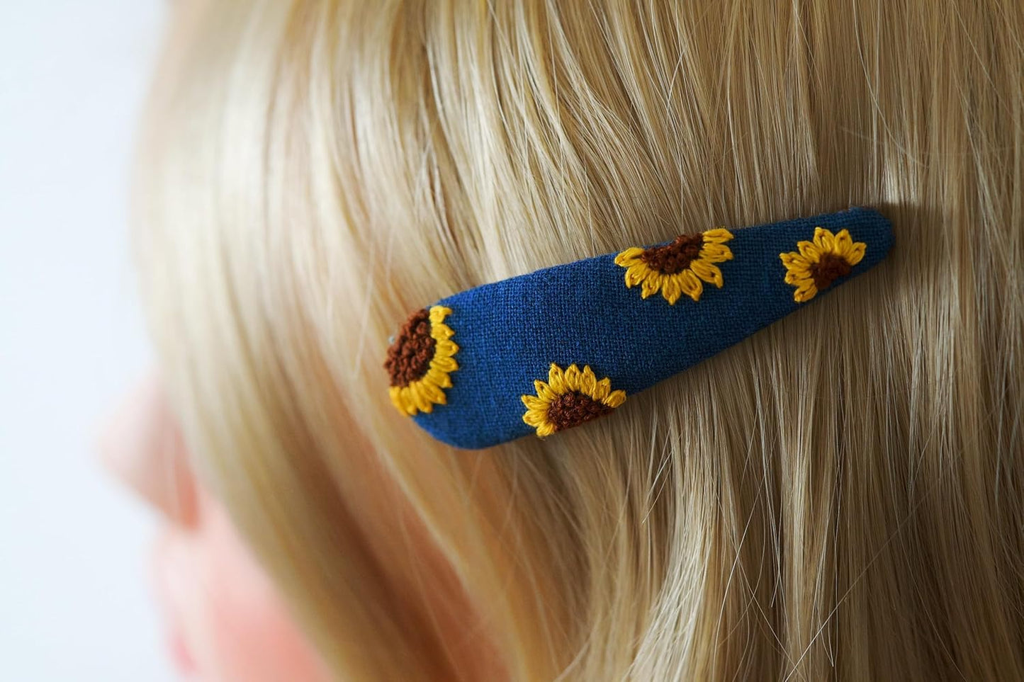 Handmade Embroidered Hair Clips β Sunflower & Daisy Design | Fabric-Covered Snap Barrettes for Women & Girls HC25