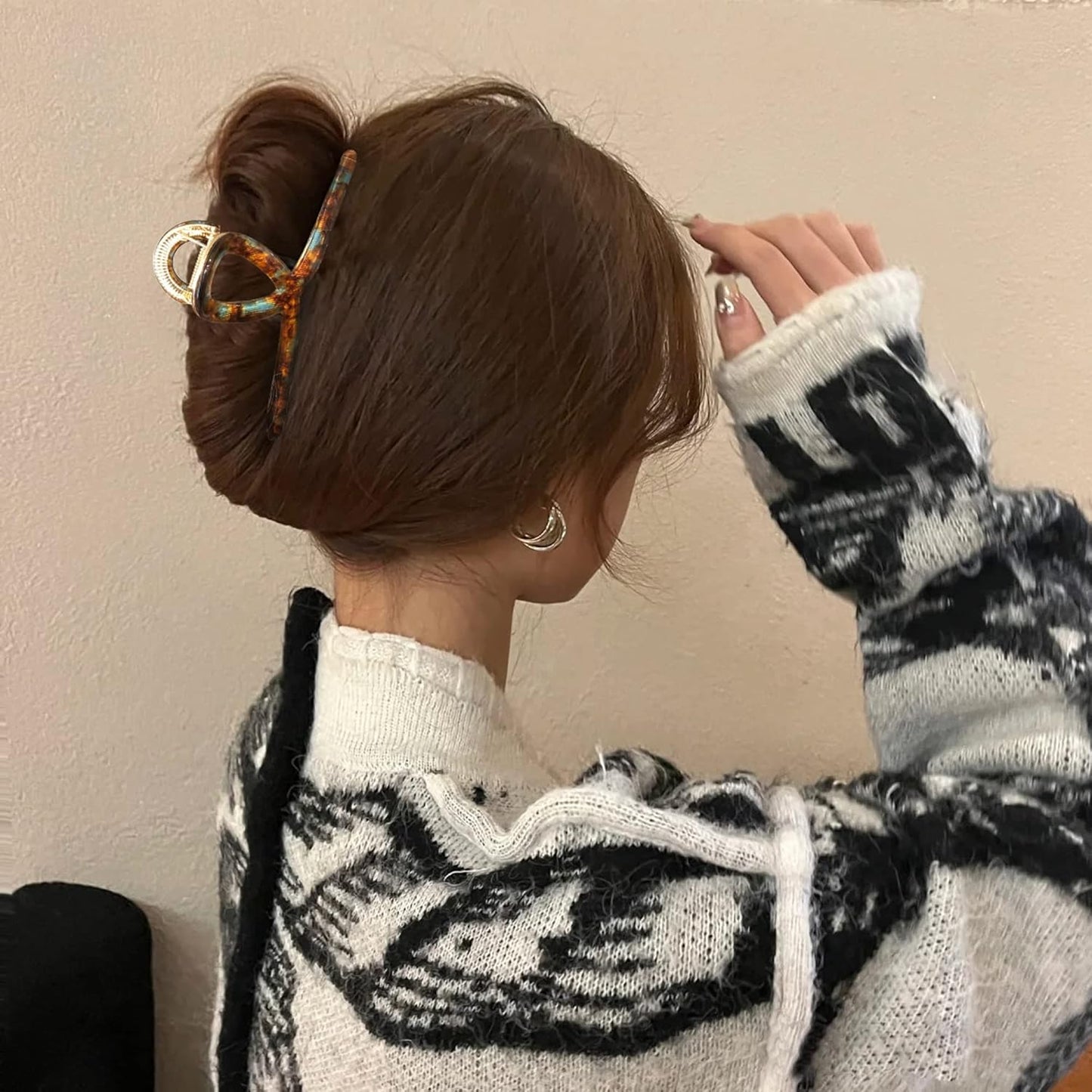 Metal Butterfly Hair Clips for Long Thick Hair - Large 4.7" Strong Hold Acetate Hair Clamps for Women and Girls, 1 Pc (brown blue)