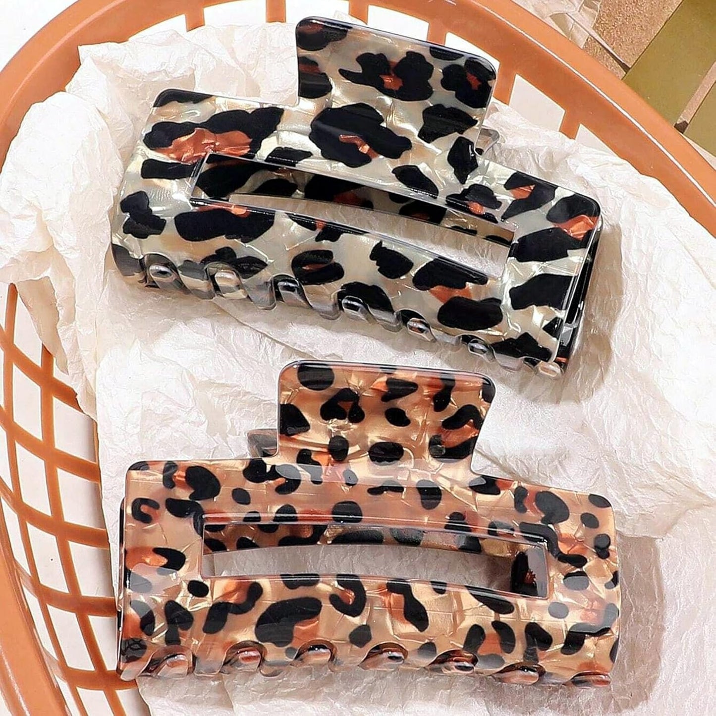 Tortoise Hair Claw Clips, 3 Inch Non-Slip Acrylic Banana Barrettes Jaw Clips, Leopard Print Strong Hold Stylish Hair Accessories for Women Ladies Thin Thick Hair (2pcs)