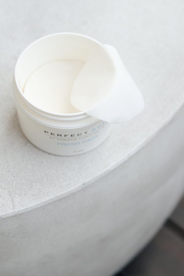 PERFECT SKIN BY CHRISTIE KIDD, PA-C Fresh Pads – BHA Salicylic Acid Acne Treatment Pads with Niacinamide, Willow Bark & Witch Hazel – Reduces Blemishes, Tightens Pores, Brightens Skin - 60Pads