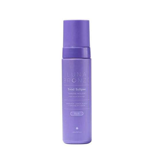 Luna Bronze Total Eclipse Express Self Tan Mousse | Instant, Dark & Natural Looking Self-Tanner Foam | Lightweight Formula Enriched with Organic Aloe Vera & Natural DHA | Fake Tan (200ml/6.7 fl. oz)