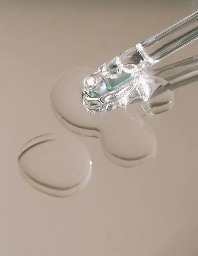 MARA - Natural Chlorella + Reishi Sea Vitamin C Serum | Plant-Based Skin Care | Skin Firming With Moringa + Squalane (0.5 oz | 15 ml)