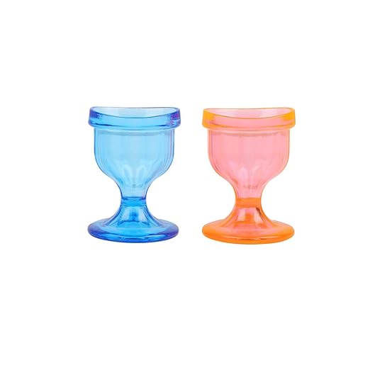 HealthAndYoga™ ChillEyes Colored Eye Wash Cups for Effective Eye Cleansing - with Storage Container - Eye Shaped Rim, Snug Fit (2 Pcs.) (1 Blue + 1 Orange)
