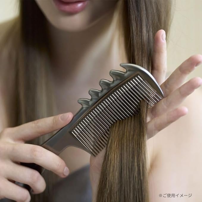 LOVE CHROME INBATH SCALP-GUASHA PREMIUMBLACK/Japanese artisan hair comb
