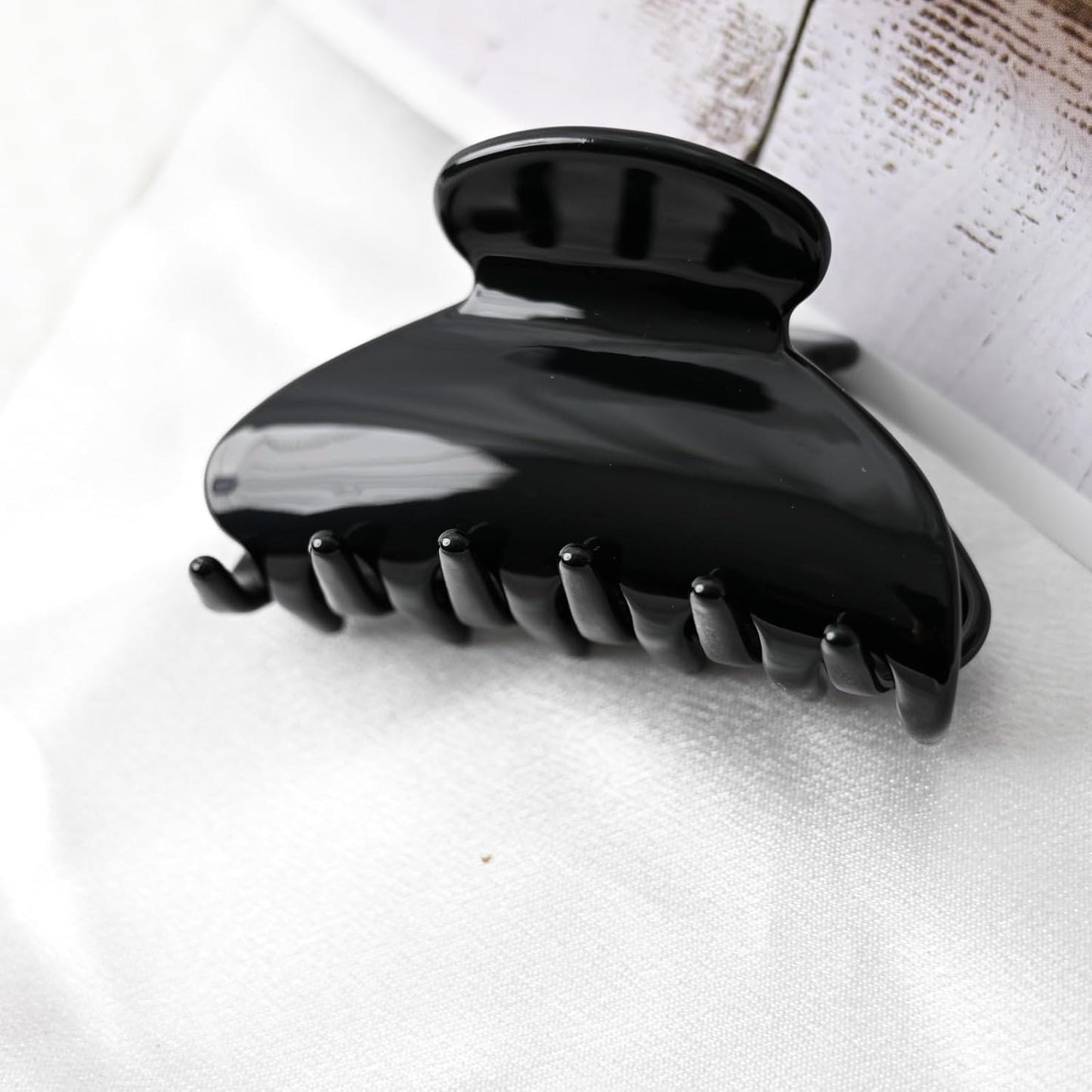 Handmade Celluloid Acetate French Design Barrettes Tortoise Shell Claws Hair Claw Luxury Fashion Accessories Hair Clip for Women (Classic black)