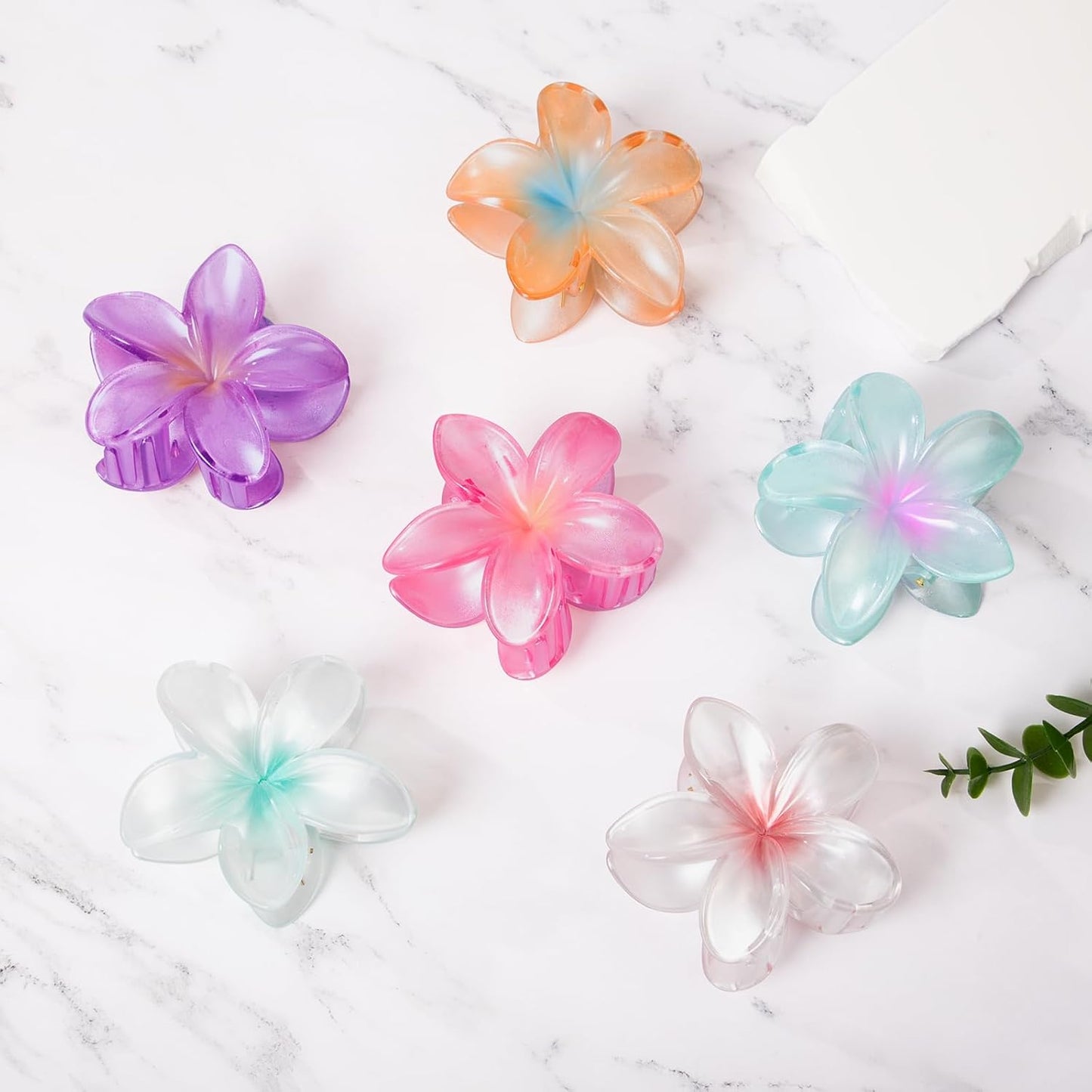 Hawaiian Flower Hair Claw Clips for Women, Plumeria Hair Clips, Cute Summer Beach Hair Accessories