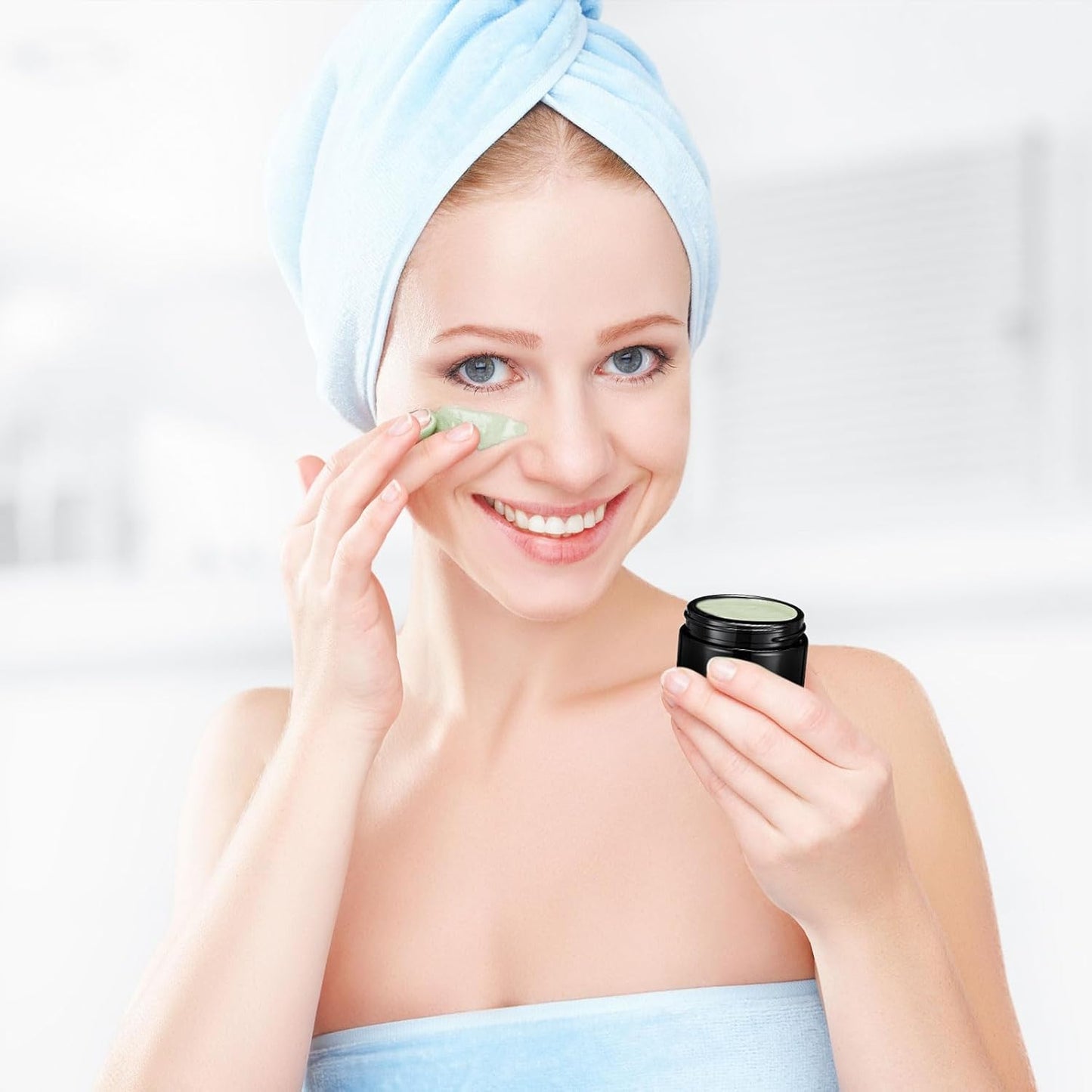 Domensi 100 Pcs 1 oz Glass Jars with Lids Bulk Round Glass Cosmetic Jars Lids 1 oz Small Travel Containers with Inner Liner for Lotions Powders Ointments Sample Cream(Black,Black)