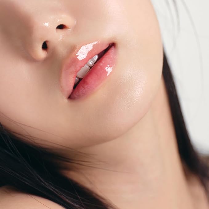 SUPEREGG ∞(Infinite) Layers Lip Care: For a plump and softer lip. Lip balm with Camellia Oil and Hyaluronic Acid. 10 G / 0.35 OZ