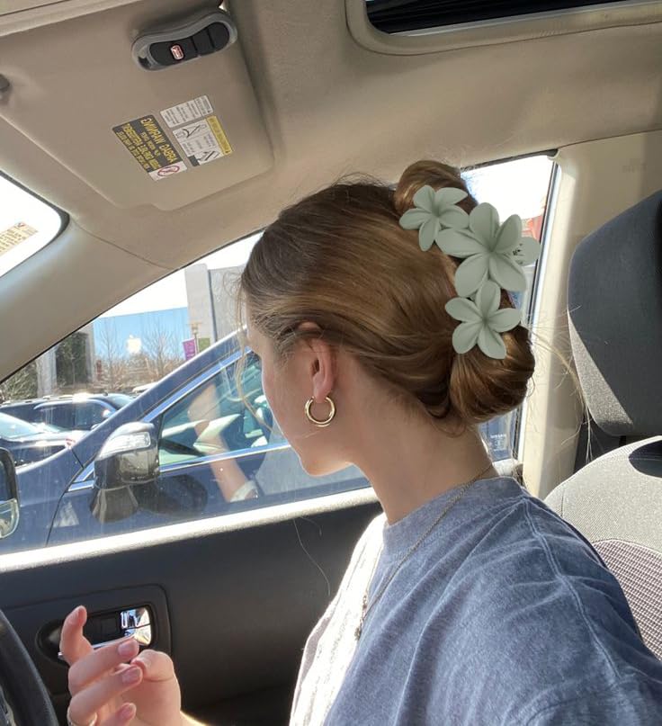 Hawaiian Plumeria Flower Hair Clips for Women Large Matte Claw Clips for Girls Non Slip Claw Clips for Thick Hair Strong Hold Beach Hair Accessories 4 PCS