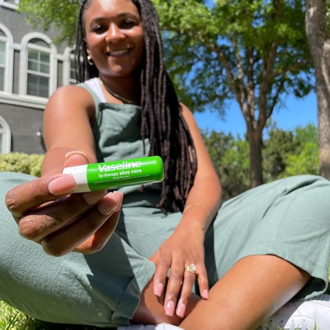 Vaseline Lip w/o Backer Card Aloe - 12 pack box