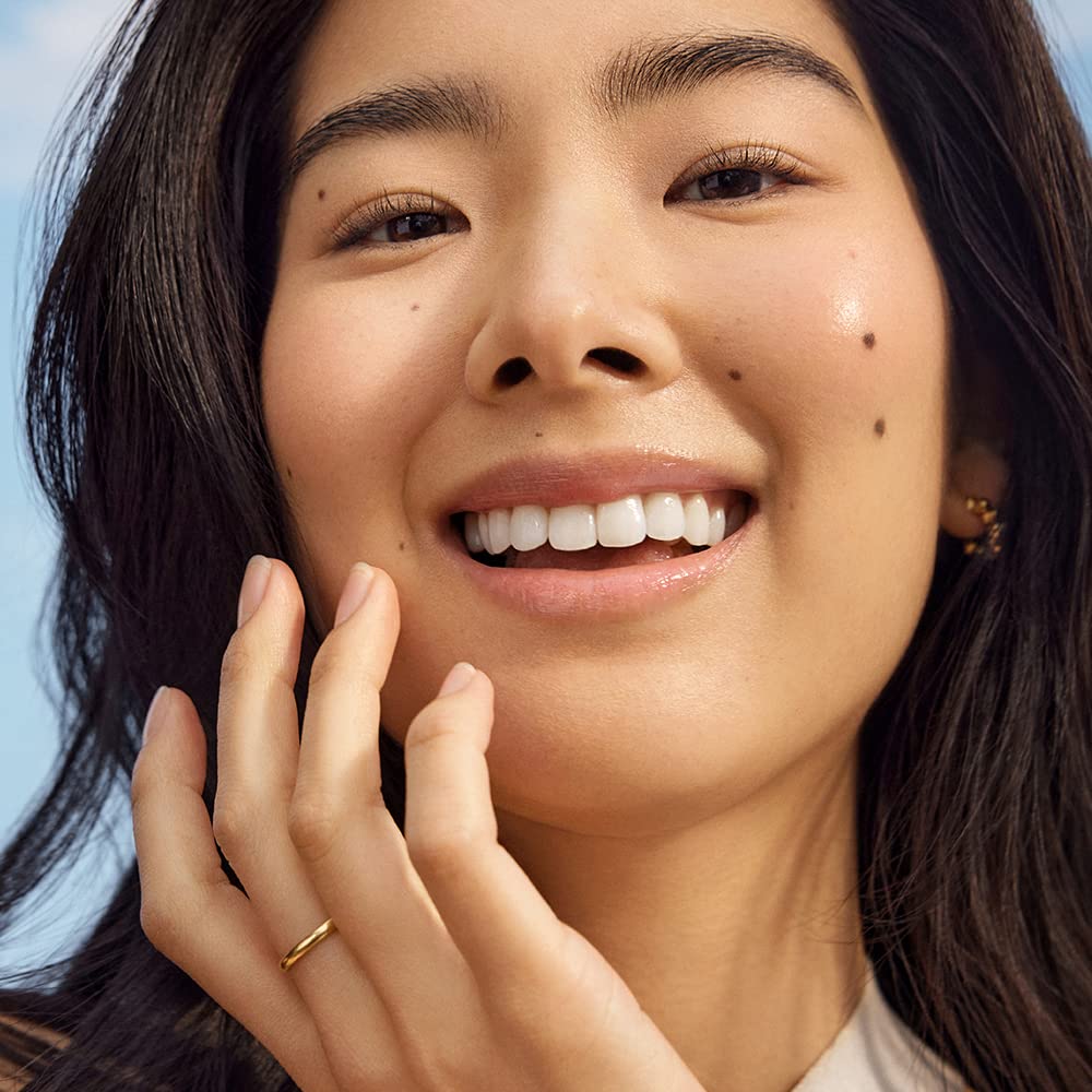 Sky Organics Organic Grapeseed Oil, Skin Smoothing Oil to Support Healthy and Even-Looking Skin Tone and Texture on Face and Body, for All Skin Types, 100% Pure & Cold-Pressed, 8 fl. Oz