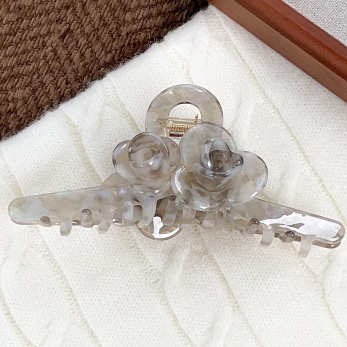 Premium Acetate Hair Clip for Women - Elegant Plant-Based Hair Claw with Secure Hold, Gentle on Hair (A-Iridescent Gray, 5.1 * 2.3 * 2.1inch)