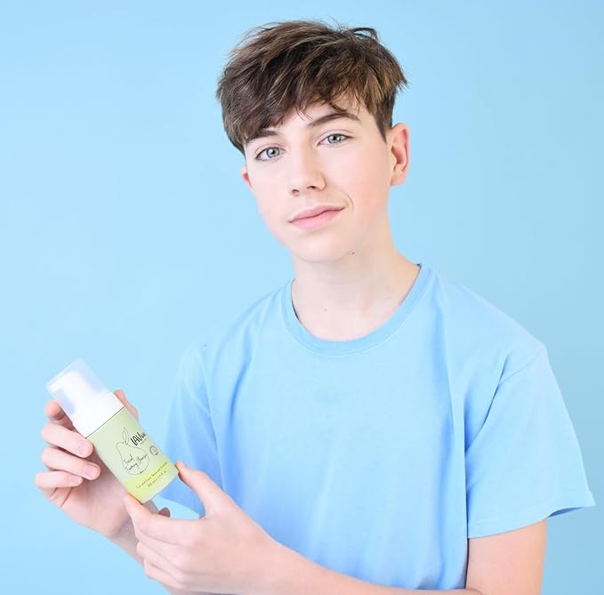 Moisturising Skincare Bundle- Foaming Facial Cleanser 100ml & Face Moisturiser 50ml (green, blue)