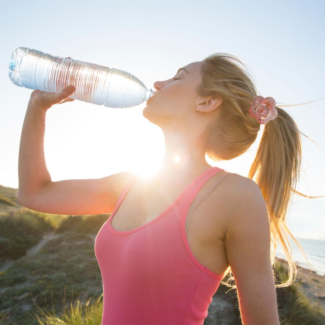 MARY LAVENDER Hair Clip Medium Claw Clips Flower-Shaped for Women and Girls, Non Slip Strong Hold Hair Clips for Thick Hair Medium Hair Thin Hair 8 pcs