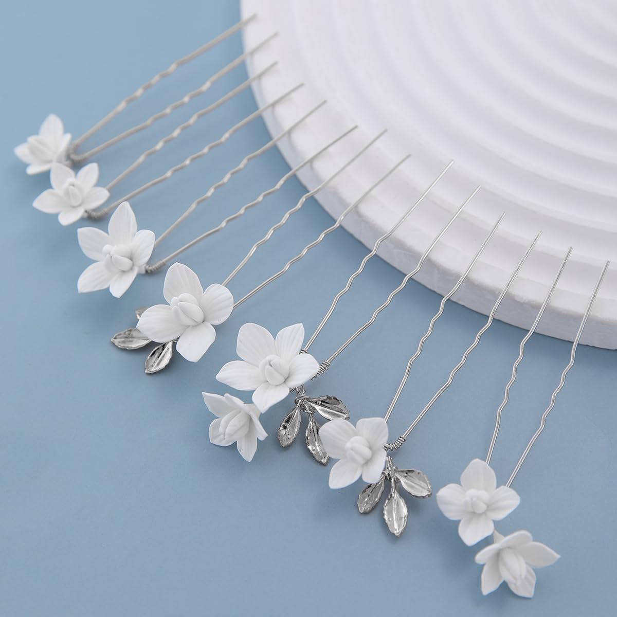 Handmade Bridal Wedding Hair Pins 7 Pcs Polymer Clay White Flower Hair Clips Silver Wedding Hair Accessories for Women Bride Bridesmaid