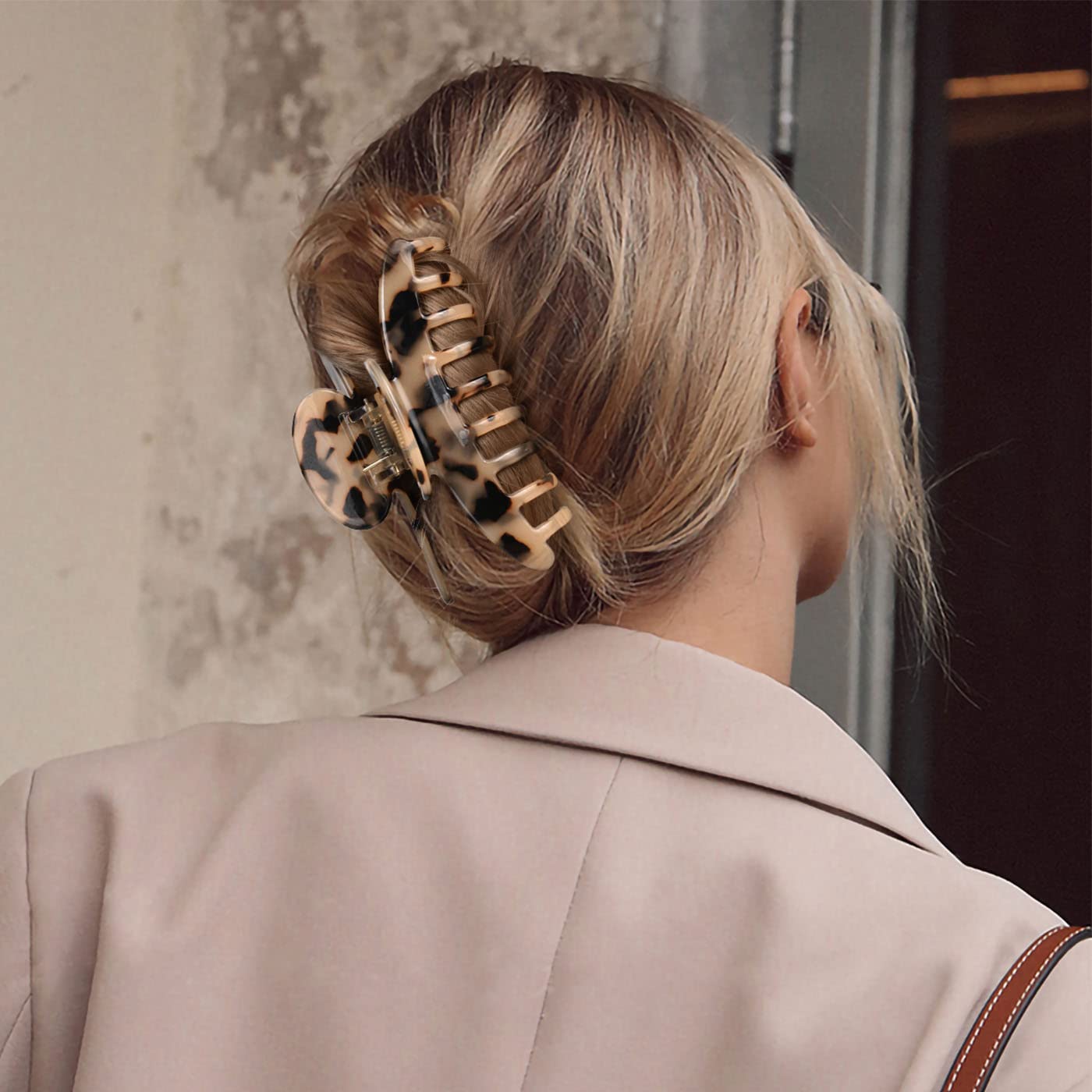 Big Claw Hair Clips 3.8 Inch Tortoise Banana for Women Girls Thin Hair French Design Celluloid Leopard Print Strong Hold for Thick Hair, 2 Color Available (2 Packs)