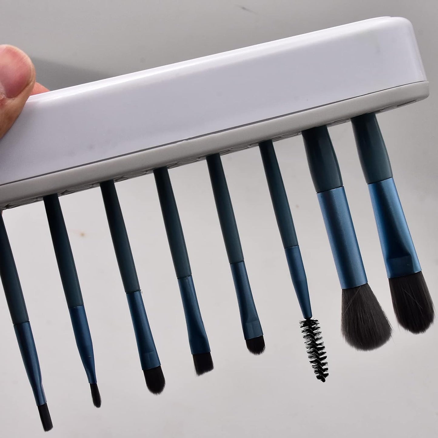 2 PCS Multi-Purpose Cosmetic Storage Box, Desktop Organizers Silicone Make Up Brush Storage Stand Desktop Storage Box for Brush,Eyeliner Pencil,Art Supplies, Painting Brush(Grey)