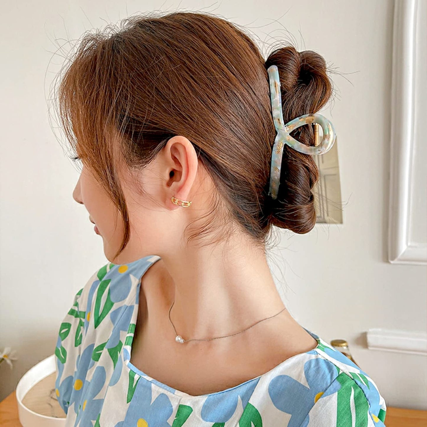 FAELBATY Hair Clip, Large Acetate Metal Claw Clip for Women, 4.7" Butterfly Hair Clips for Girls, Hair Accessories for Long Thick Hair (Mixed Green, 1 Count)