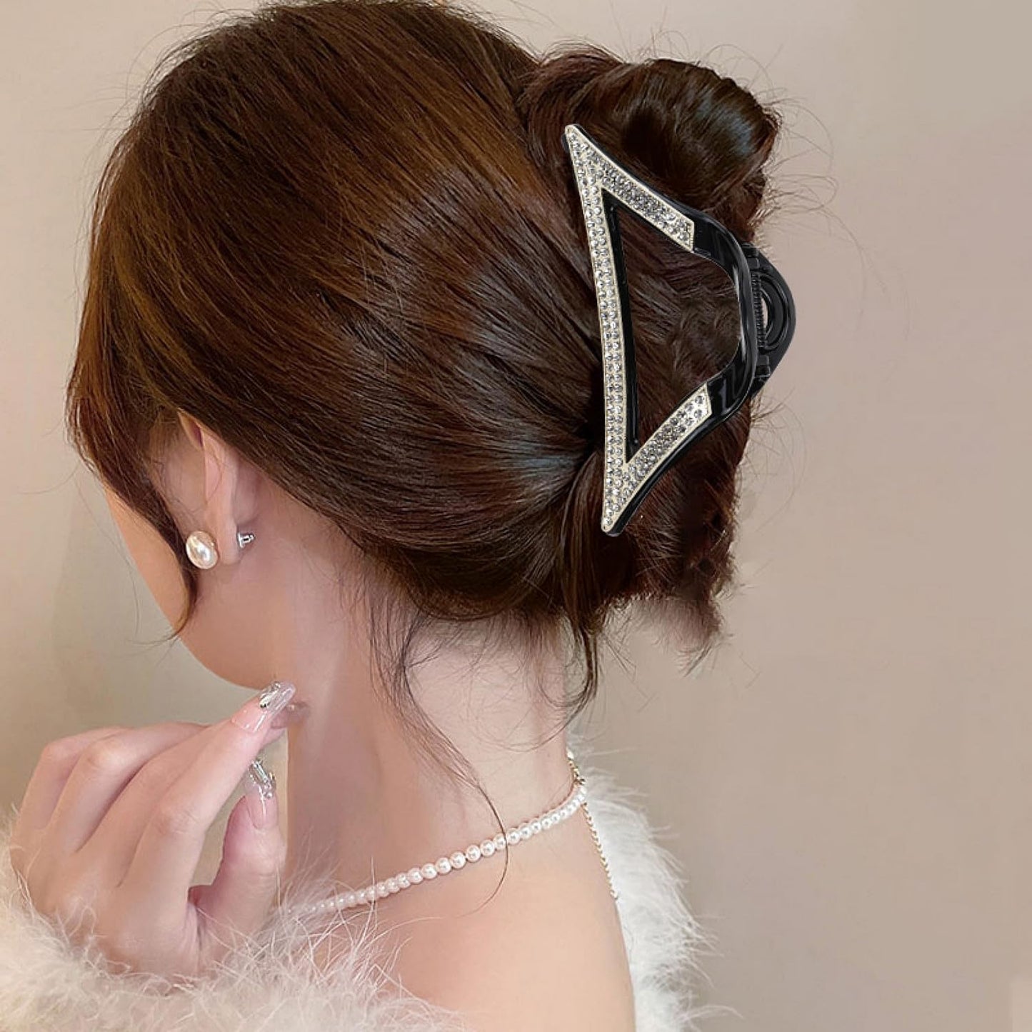 SINIDE Rhinestone Hair Clips, Triangle Crystal Claw Clips Nonslip Acrylic Metal Jaw Clip for Thick Long Hair, Fashion Elegant Clamps Accessories for Women Strong Hold Barrette for Styling (2 Pack)