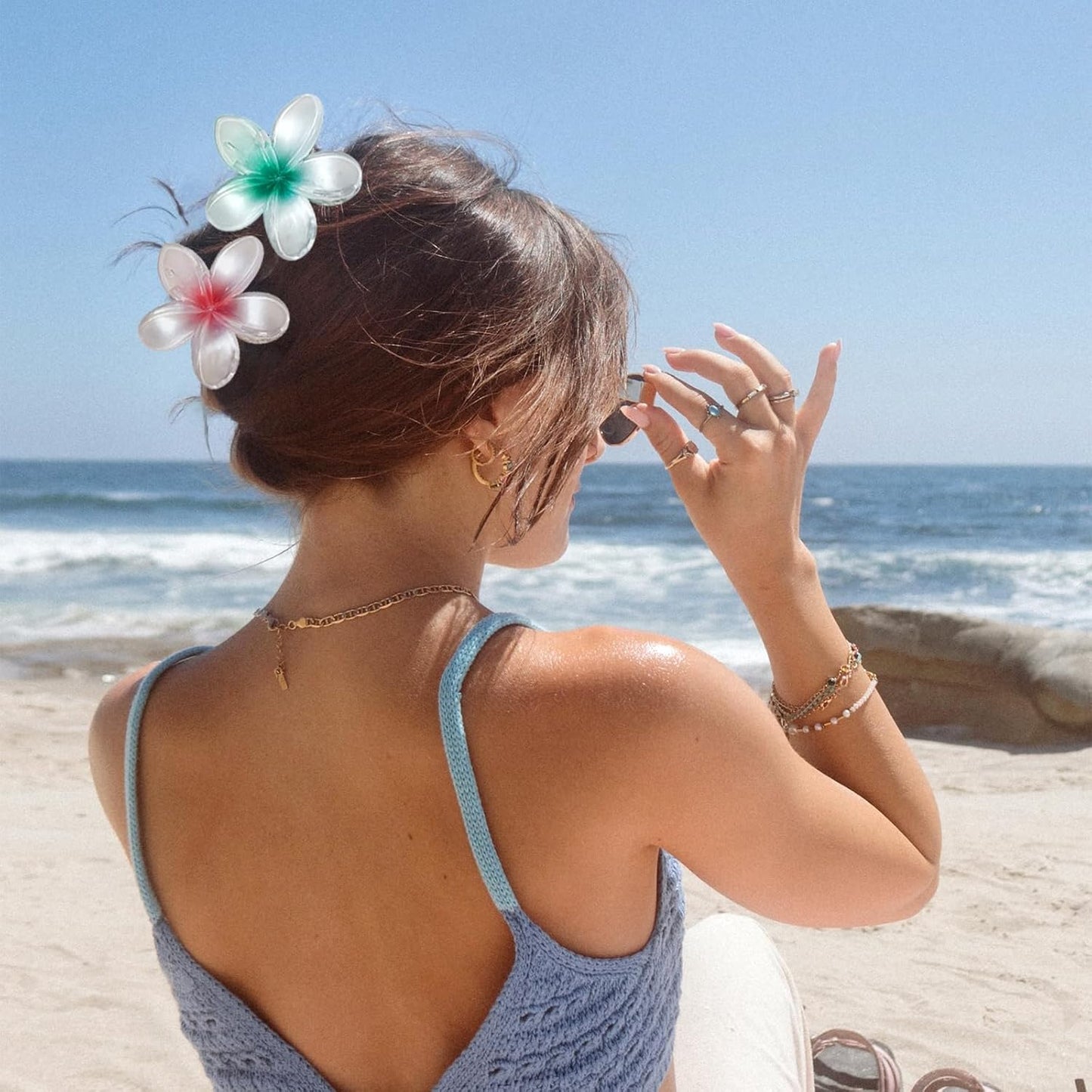 Cician Hawaiian Flower Hair Claw Clips-4PCS Cute Hair Clips for Women/Girls,Big Claw Clips for Thick/Thin Hair,Clear Clips for Hair Birthday Gifts (pearl)