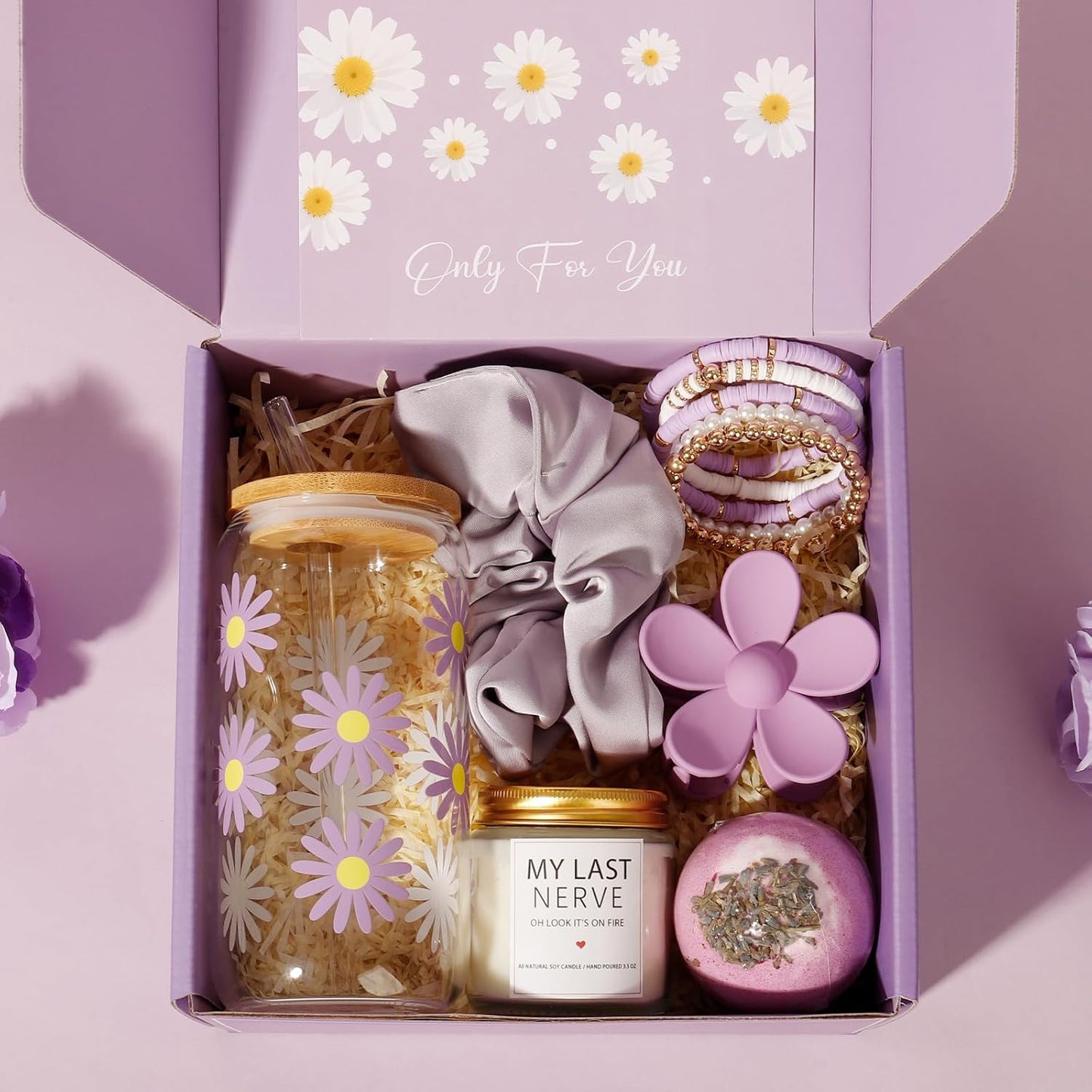 Birthday Gifts for Women Friendship, Teen Girls, Girls, Unique Cute Birthday Gift Box For Girl, Her, Sister, Daughter, Friends, Ideas Cute Daisy Aesthetic Glass Cups Gifts Set (Purple)