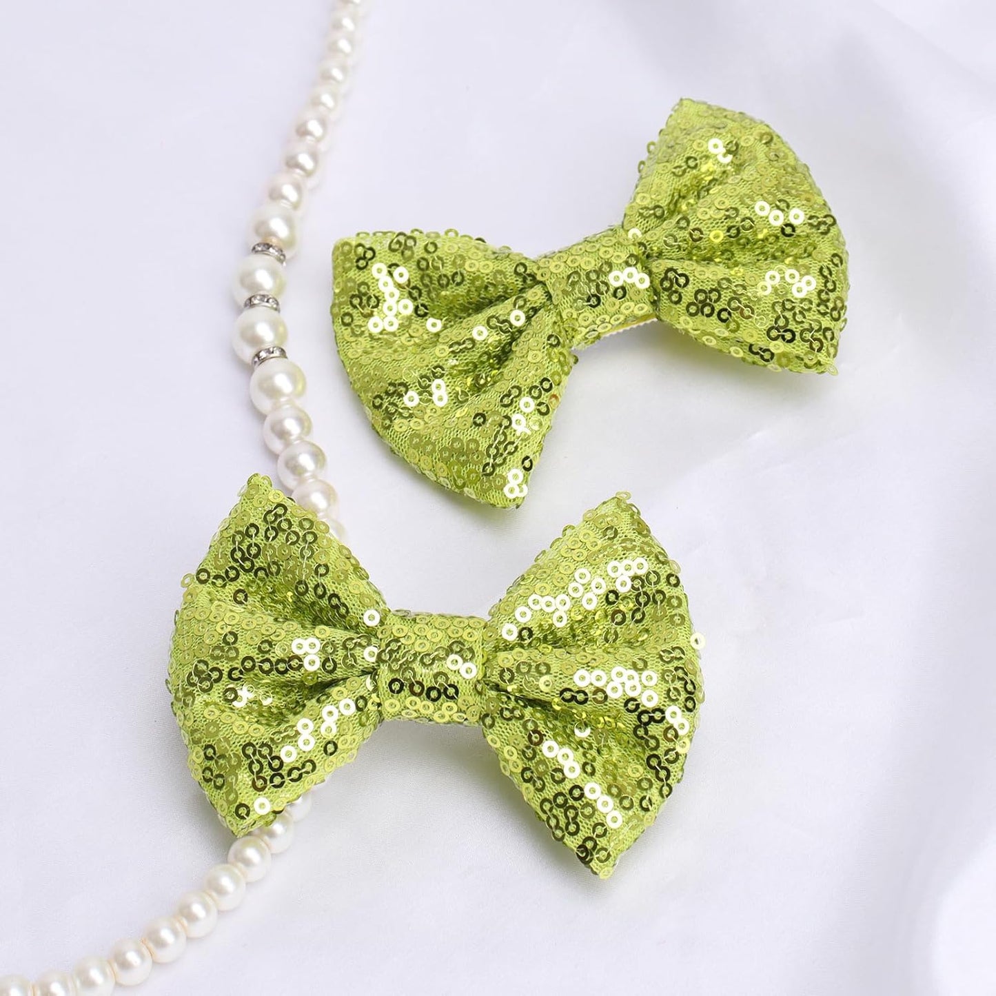 KISZU 4 Inch Sequin Glitter Hair Bows Clips, Sparkling Bling Little Bow HairPins Hair Accessories for Baby Girls Kids Children Teens and Women (Apple Green)
