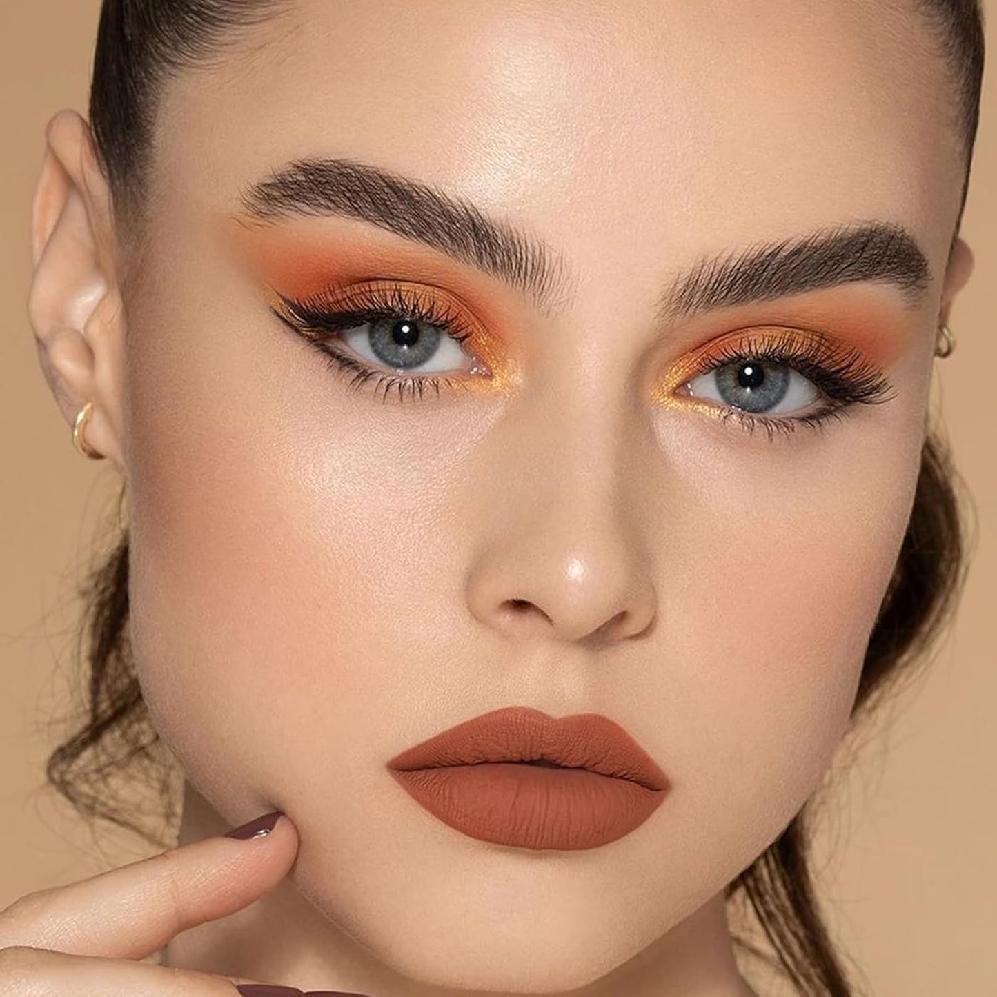 Boobeen Nude Eyeshadow Palette - Matte and Shimmer Makeup, Highly Pigmented Creamy Eye Shadow Powder, Create a Neutral Eye Look, Long Wearing