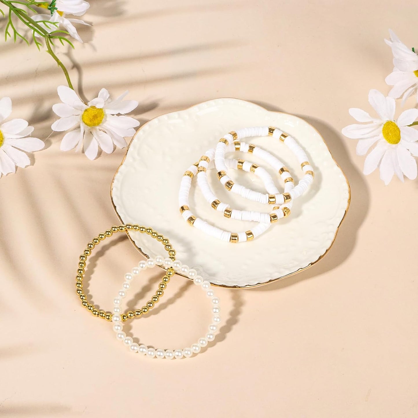 Birthday Gifts for Women Friendship, Teen Girls, Girls, Unique Cute Birthday Gift Box For Girl, Her, Sister, Daughter, Friends, Ideas Cute Daisy Aesthetic Glass Cups Gifts Set