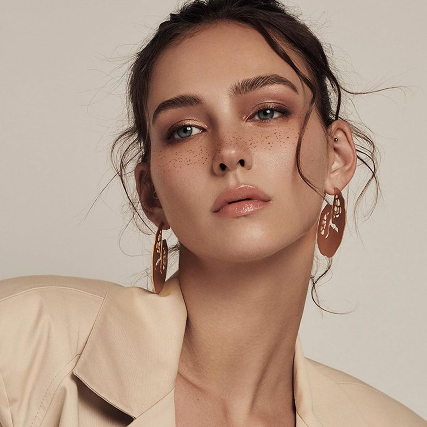 Glitter Freckles Face Tattoo, 12 Sheet Brown Face Glitter Waterproof Freckles, Makeup Patches, Face Tattoos for Women