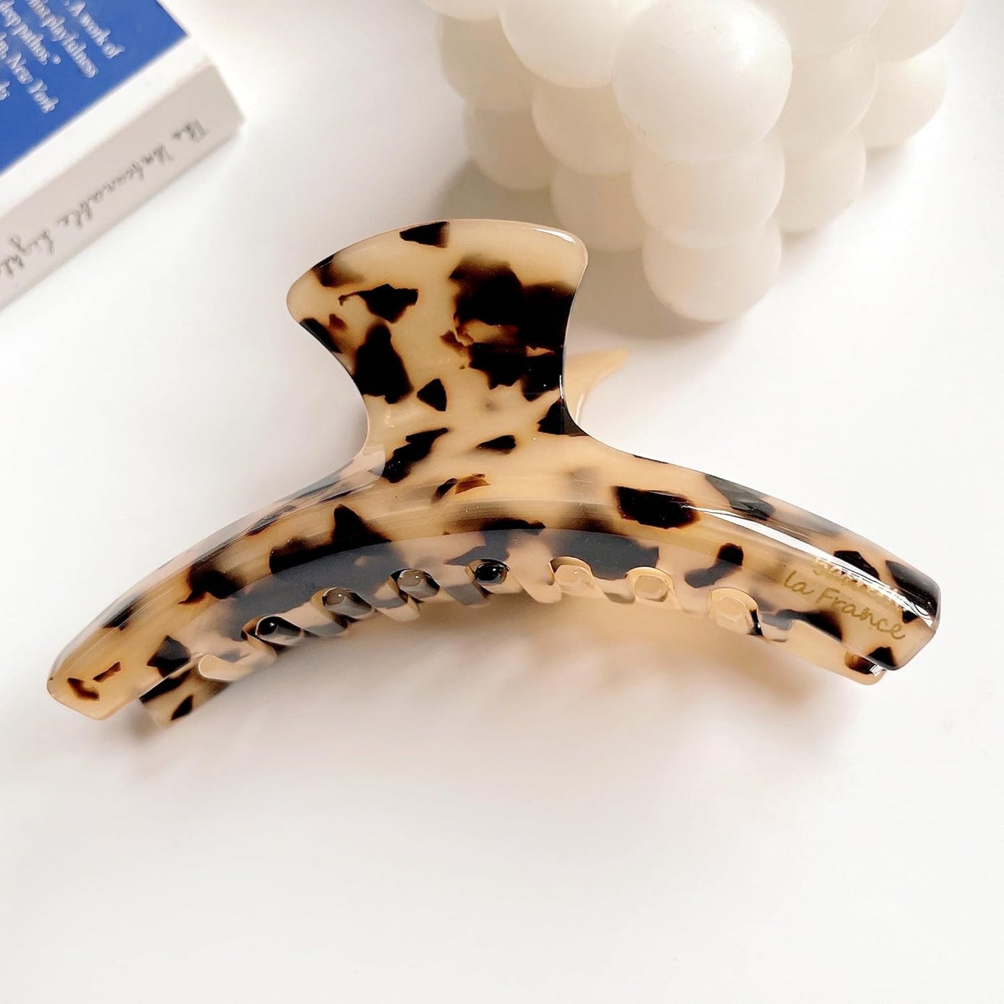 FAELBATY Big Hair Claw Clips Banana Claw Clip 4.5" Big Claw Clip for Thin Medium Volume Hair Tortoise Barrettes Celluloid French Butterfly Jaw Clips Hair Accessories for Women Girls (Leopard)