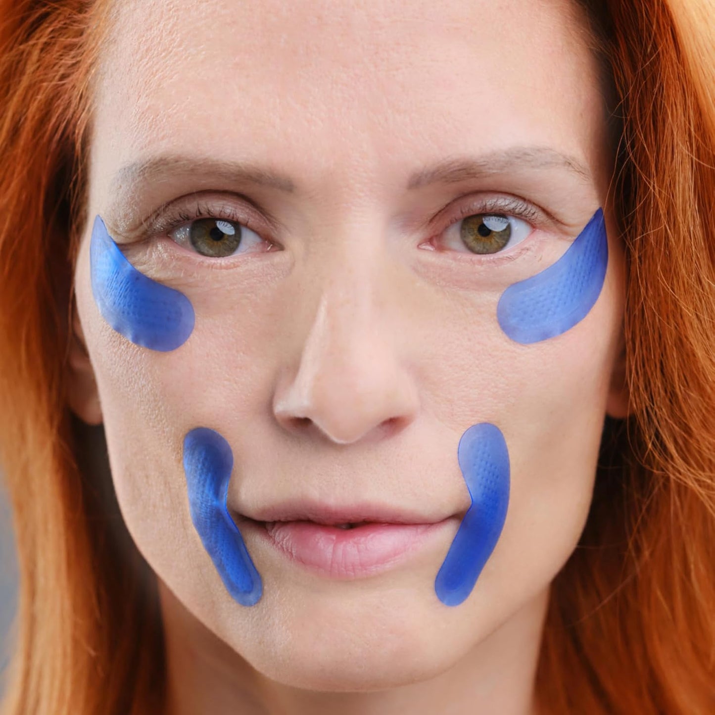 Qure Micro-Infusion Anti Wrinkle Patches for Smile Line, Frown lines, Under Eye Bags, Puffiness, Crow's Feet - Retinol, Caffeine - Dissolvable for Overnight Use - 8 Pairs