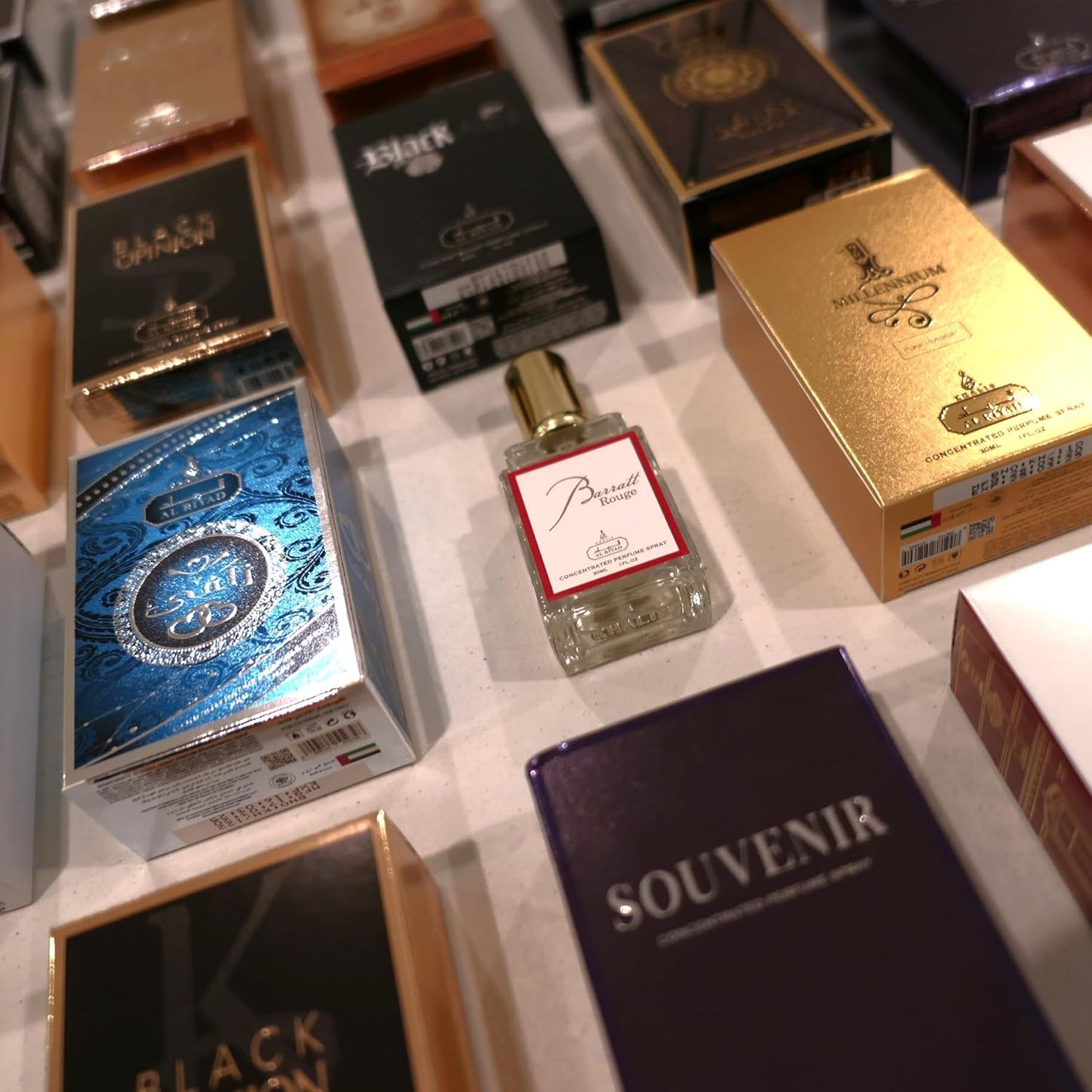 Maison d'Orient DELICATE OUD 30 mL ALRIYAD Special Edition: Unisex, Travel Size Toiletries Mini Perfume - Perfumes Arabes Para Hombres y Mujeres - Body spray Cologne