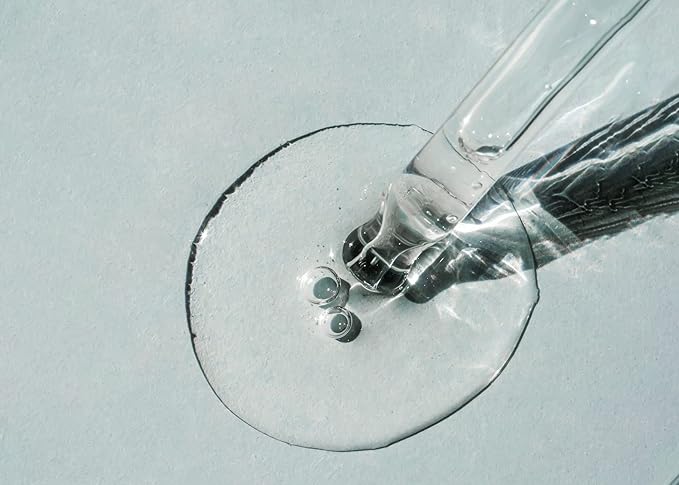 Minimalist Salicylic Acid Solution 2% (30 mL)