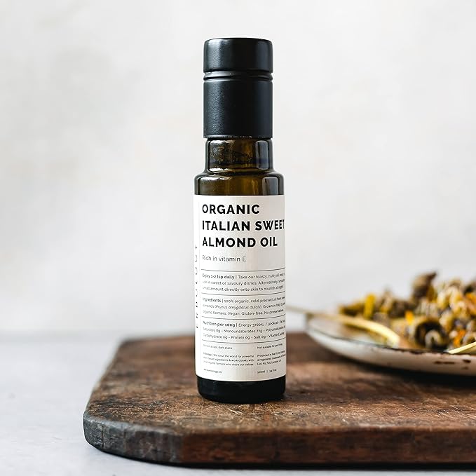 100% Organic Sweet Almond Oil 100ml - Cold-Pressed - Rich in Skin-Nourishing Vitamin E - Straight from Farm in Italy - Non-GMO - No Additives or Preservatives - Recyclable Glass Bottle