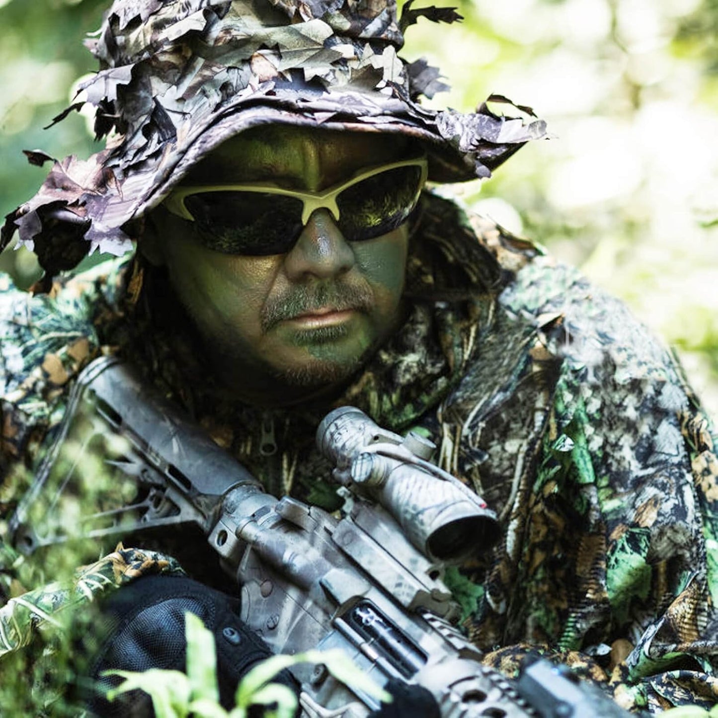 MEICOLY Green Face Body Paint Stick(1.06 Oz),Halloween SFX Cosplay Elphaba Witch Makeup,Hunting Hulk Gamora Camo Face Paint,St.Patrick’s Day Face Paint Makeup Accessories,Waterproof Green Eye Black