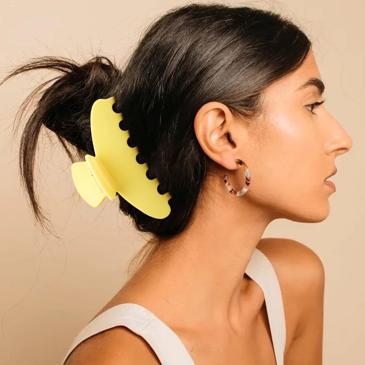 MAORULU Cute Claw Clip for Women – 4'' Large Acetate Hair Clips for Thick Thin Curly Long Hair, Durable Hair Clamps Non-slip Y2K Jaw Clip, Strong Hold, Stylish French Design (Lemon Yellow)