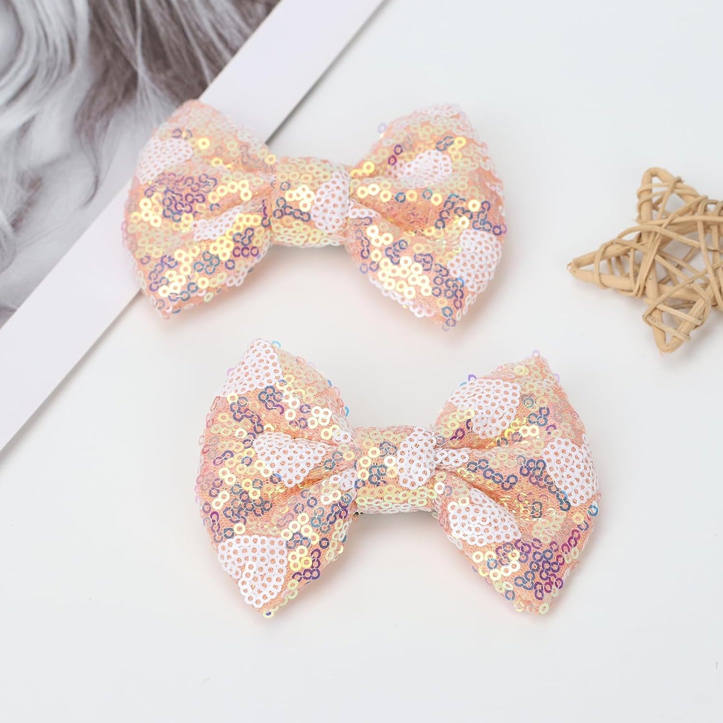 Sparkling 4 Inch Glitter Heart Hair Bows Clips Sequin Bow Alligator Clips Hair Accessories for Girls, Teens, Toddlers（Pink）