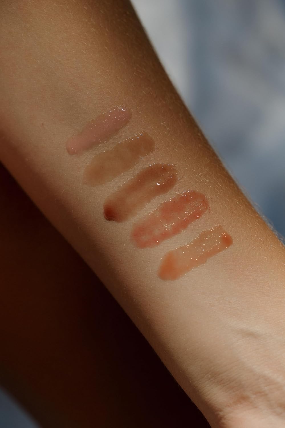 Tinted Lip Oil with Tallow & Lanolin – Hydrating Balm-Gloss Hybrid with Cherry Seed Oil & Castor Oil – Natural Mineral Pigments, Nourishing Moisture, Non-Sticky Shine (5 Shades) (Blossom)