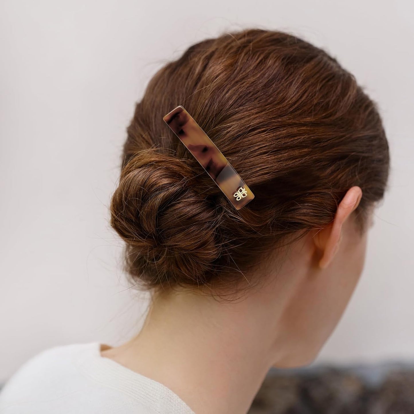 SHE'S FREE STYLE JUST FOR YOU [Chanel-style] Hair Barrettes for Women, Acetate Resin Barettes, Classic Black & White, French Hair Accessories, Anti-Slip for Half-Hair Decoration (Tortoise,3.4 inch)