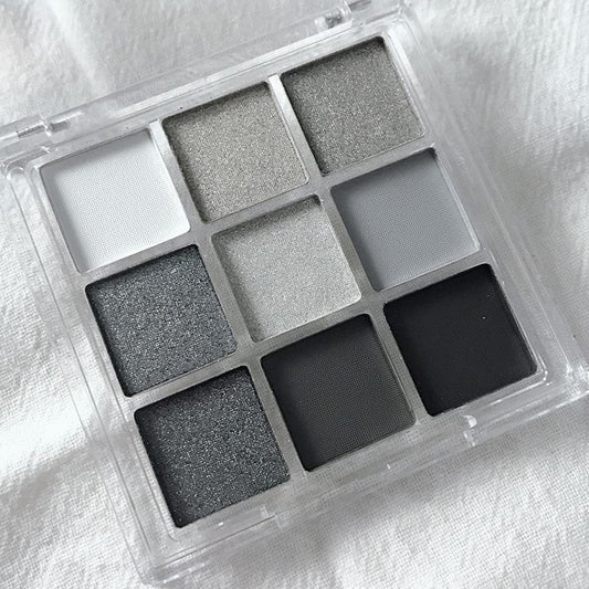 Black Smokey Eyeshadow Palette, 9 Colors Black Silver Gray White Goth Eyeshadow Makeup Palette, Waterproof Cool Toned Matte Glitter Eyeshadow Palette Sombras De Ojos Profesional
