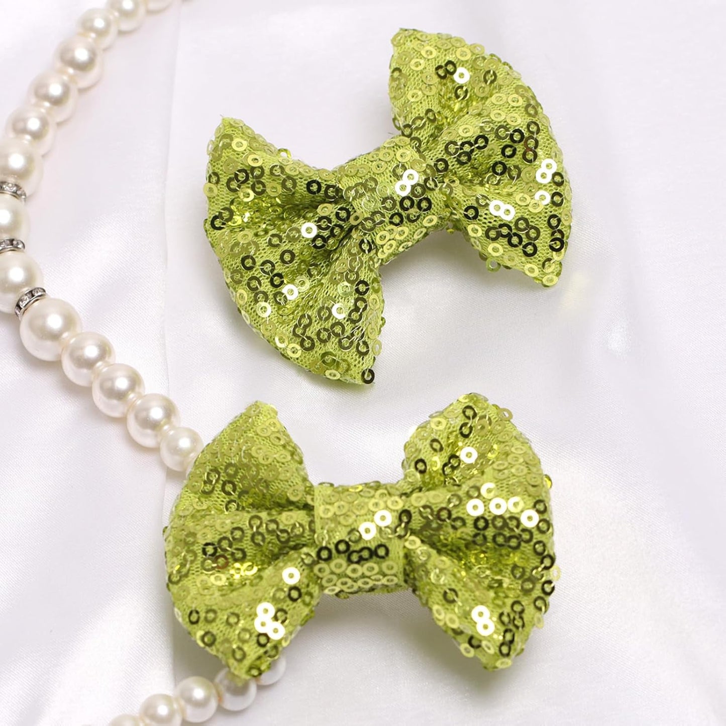 KISZU 3 Inch Glitter Hair Bows Clips, Sparkling Sequin Little Bow HairPins for Baby Girls Children Teens and Women (Apple Green)