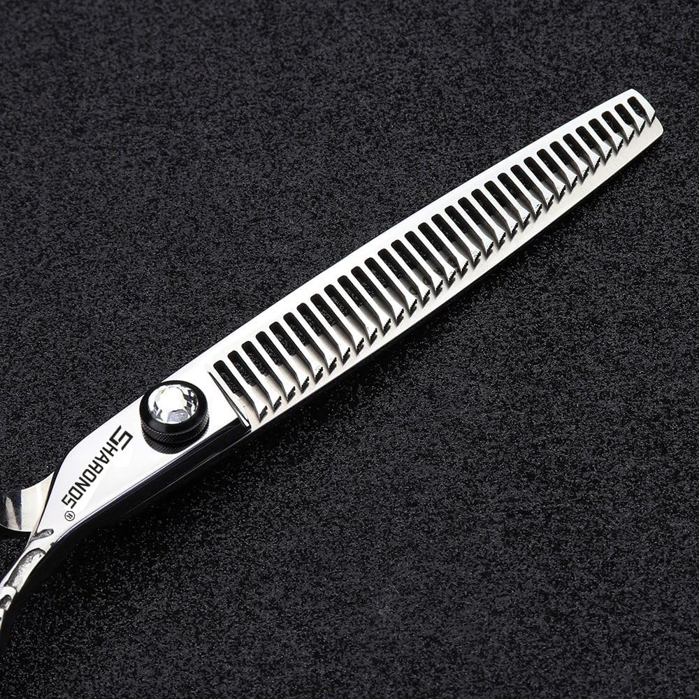 Hairdressing salon hairdressers use 7-inch hair clippers, hairstyling tools, and scissors