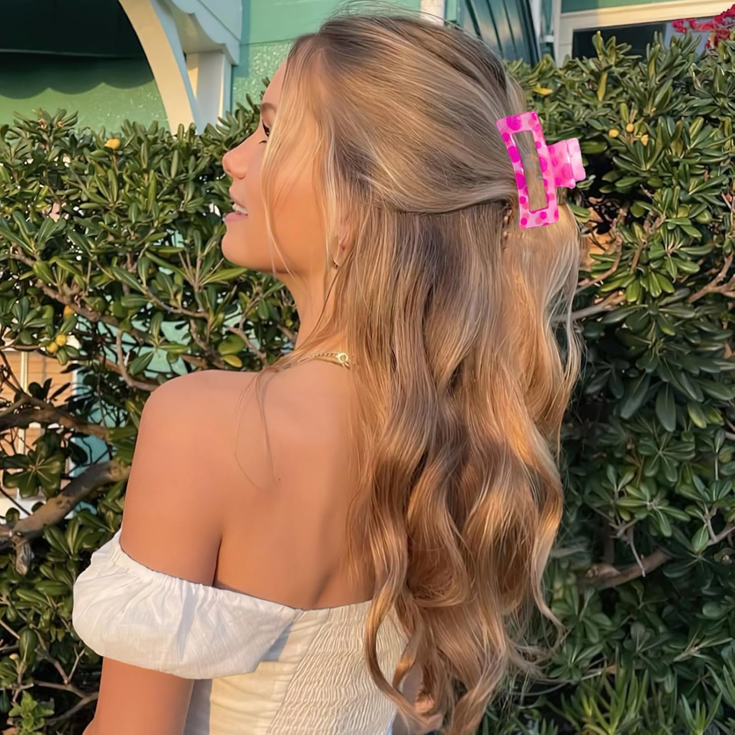 6PCS Hair Claw Clips for Women,Strong Hold Medium Claw Clips for Thick and Thin Hair,Nonslip Hair Accessories for Girls,Summer Beach Vacation Essentials (varicoloured)