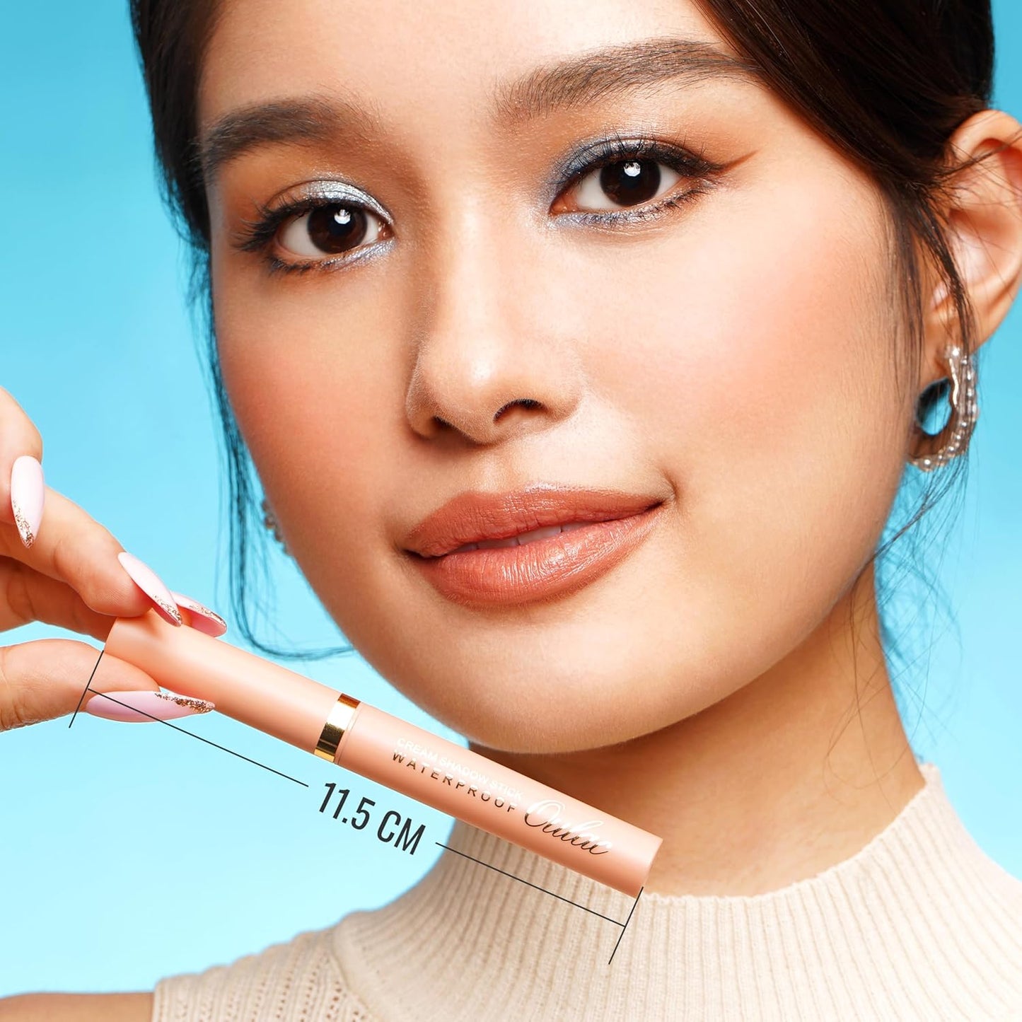 Oulac Waterproof Eye Shadow Stick Smooth and Long Lasting, Shimmering Glitter Finish, Blendable Eyes Makeup, Vegan & Cruelty-Free 1.25g, 17 Hollywood Dream