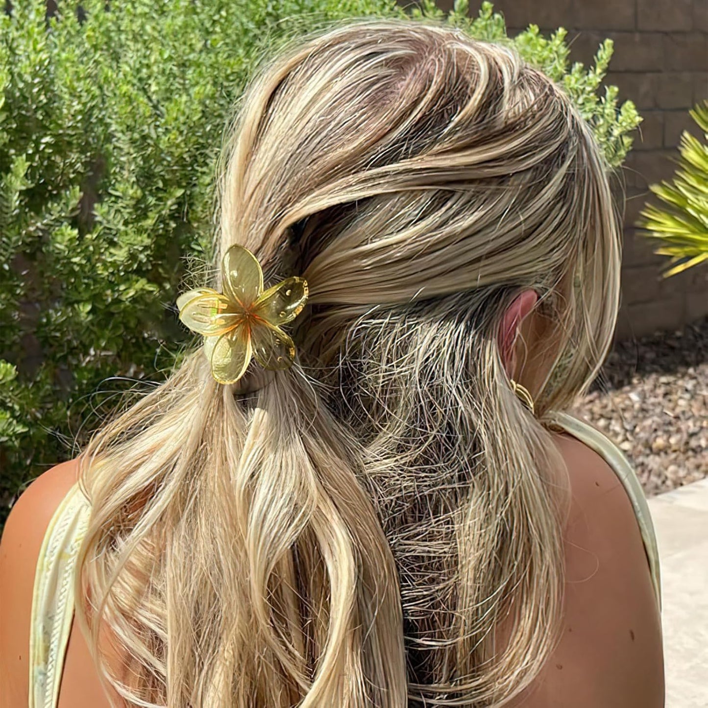 Colorful Clear Flower Hair Claw Clips - 4PCS Large Hawaiian Style Clips for Thick/Thin Hair, Birthday Gifts for Women/Girls