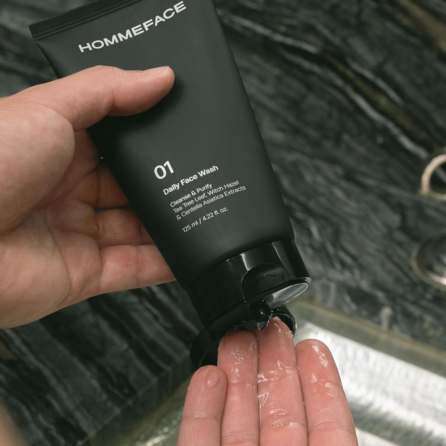 HommeFace Men’s Daily Face Wash - Gentle Facial Cleanser for Deep Cleansing & Purifying - Korean Skincare Technology with Collagen, Witch Hazel & Cica Extracts, 4.22 fl oz